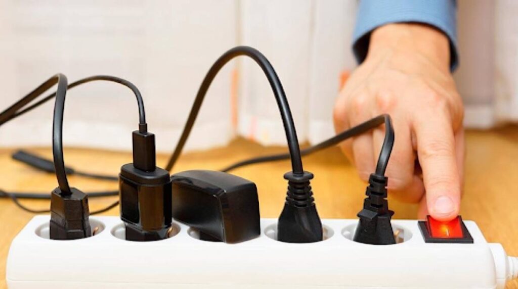 O que consome mais energia: 110 V ou 220 V? Veja a escolha certa